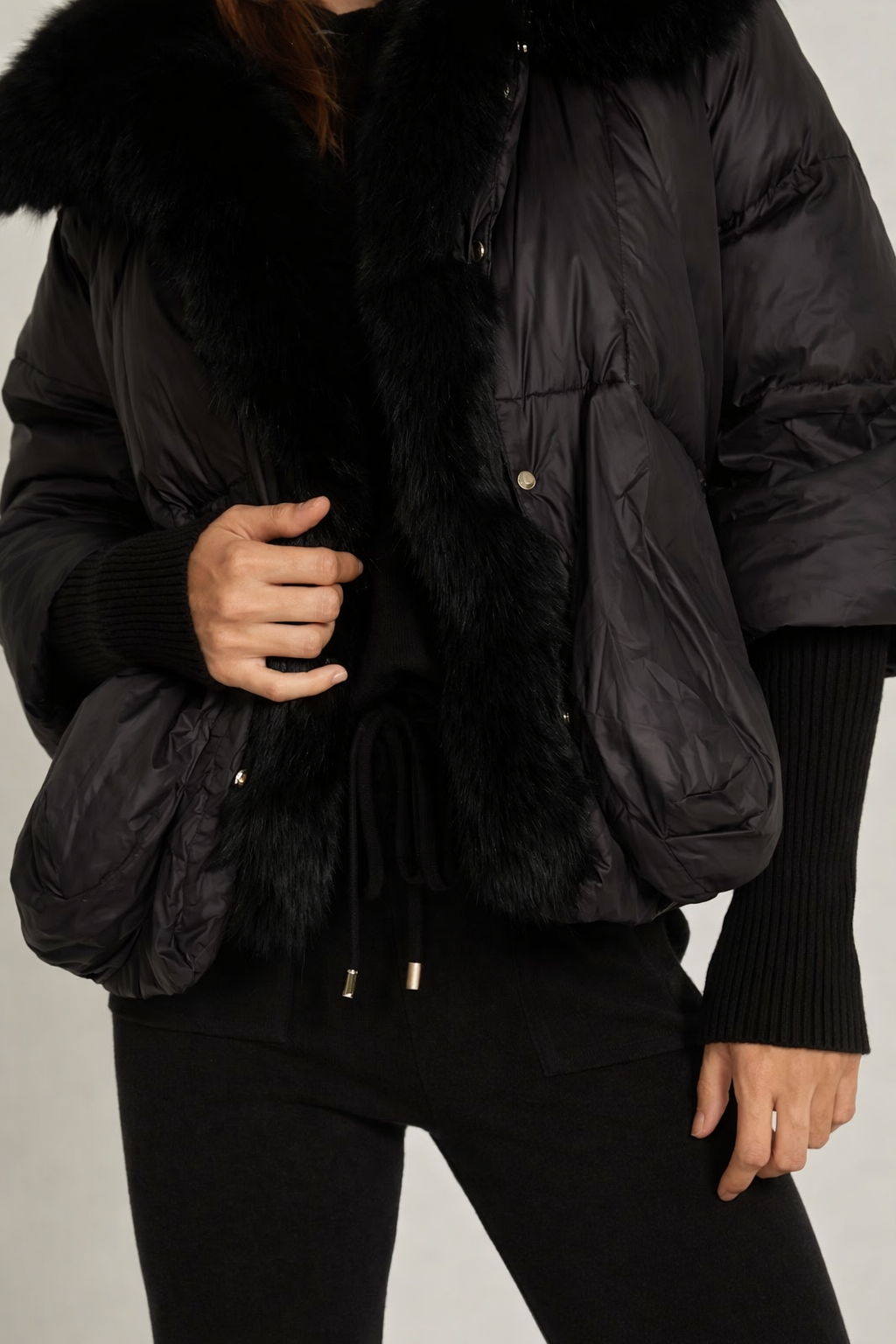 Elegante Luxusjacke mit Kunstpelzkragen für Damen Winter