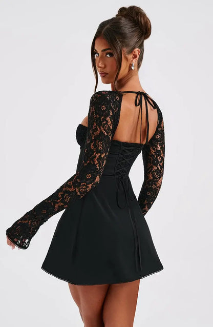Elegantes Spitzen Minikleid mit Spitzendetails für Damen