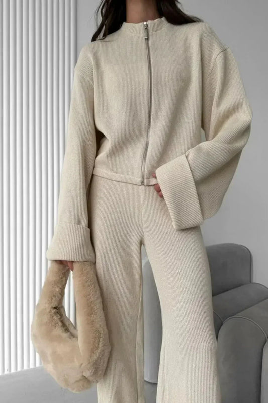 Knit Zip Set Moderner Strick Zweiteiler für Damen elegant